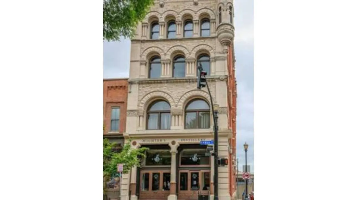 Apartamento Stunning Nulu 1Br Cozysuites 01 Louisville