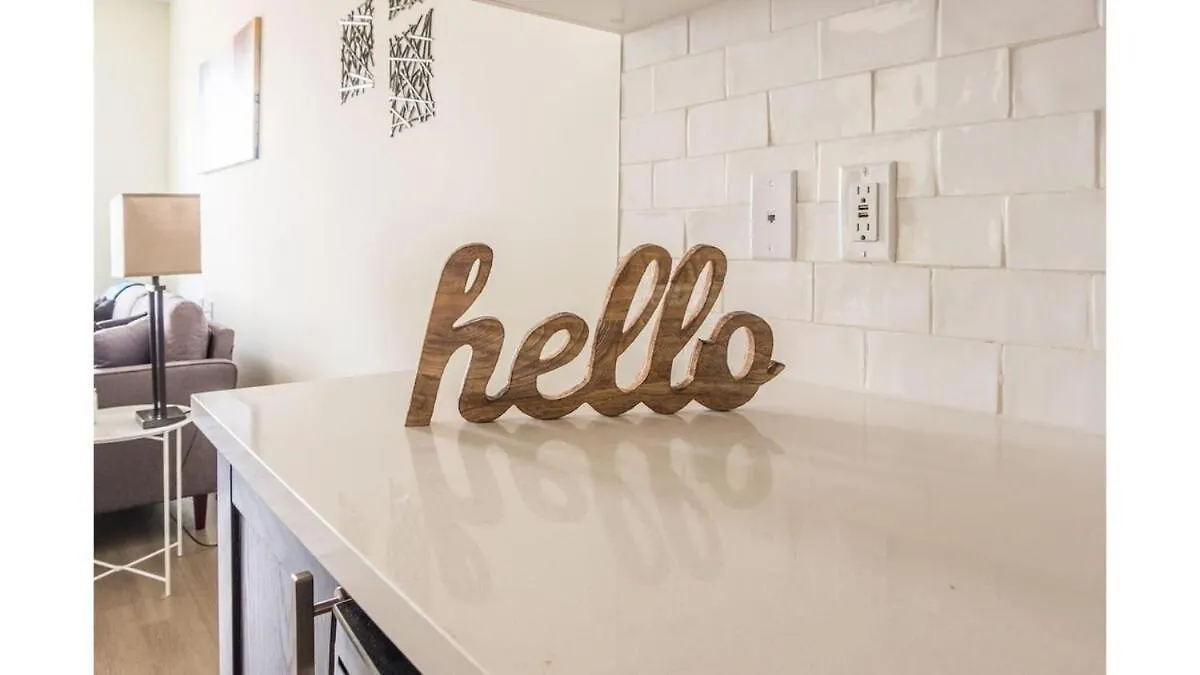 Stunning Nulu 1Br Cozysuites 01 Louisville